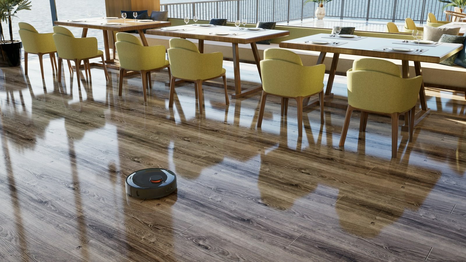 Holzstuhl auf frisch gesaugtem Boden